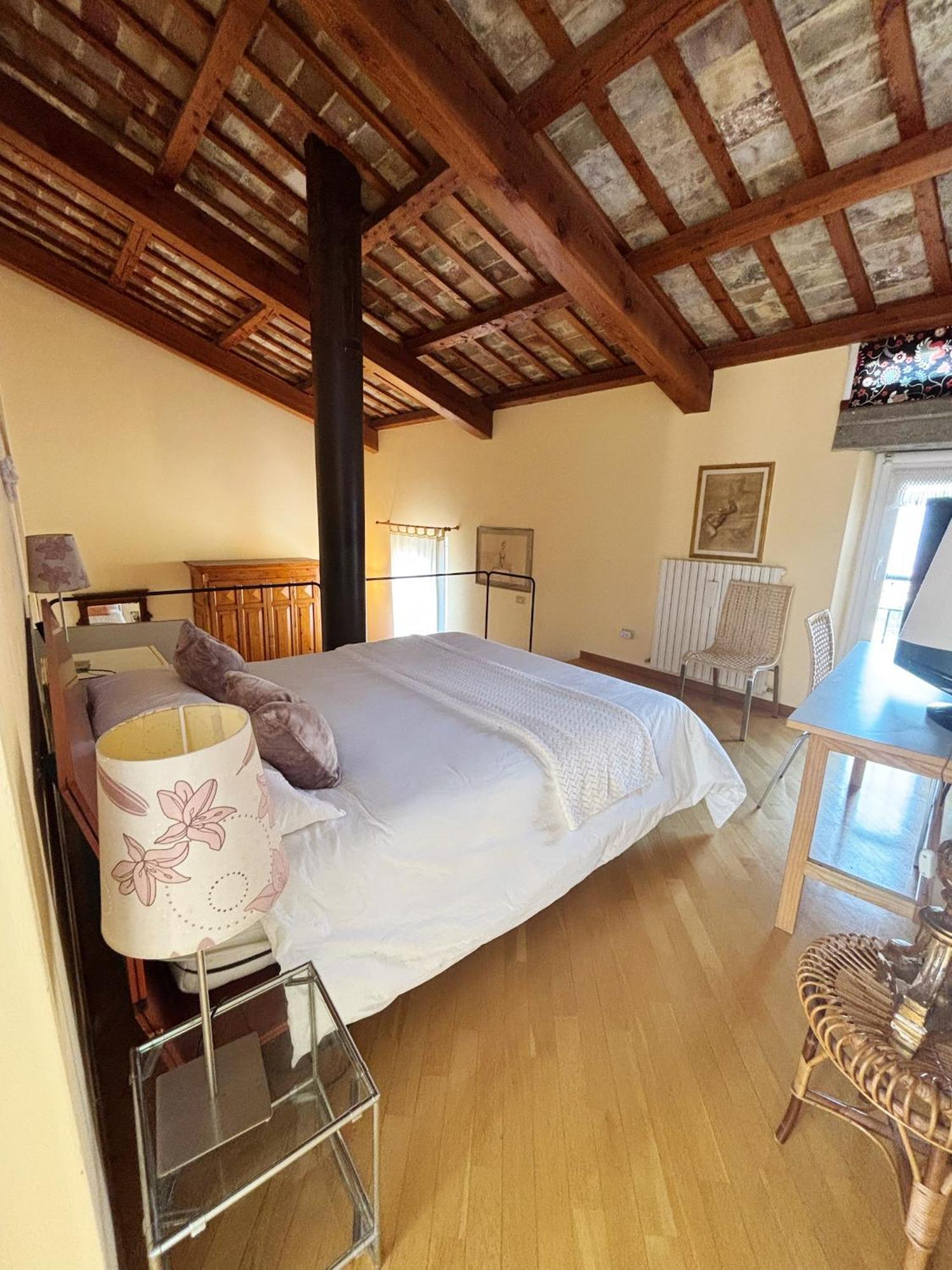 Domus Mirabilis Homestay Ancône Extérieur photo