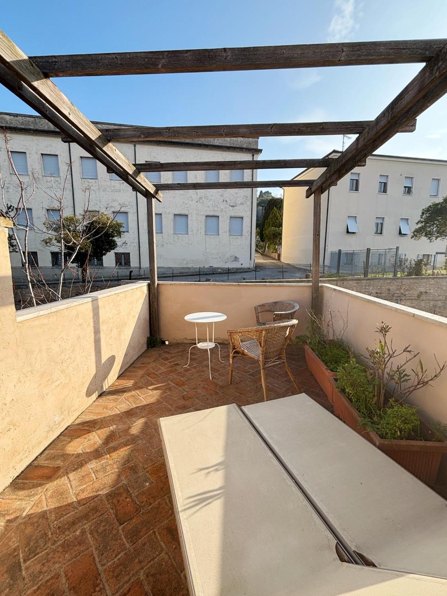 Domus Mirabilis Homestay Ancône Extérieur photo